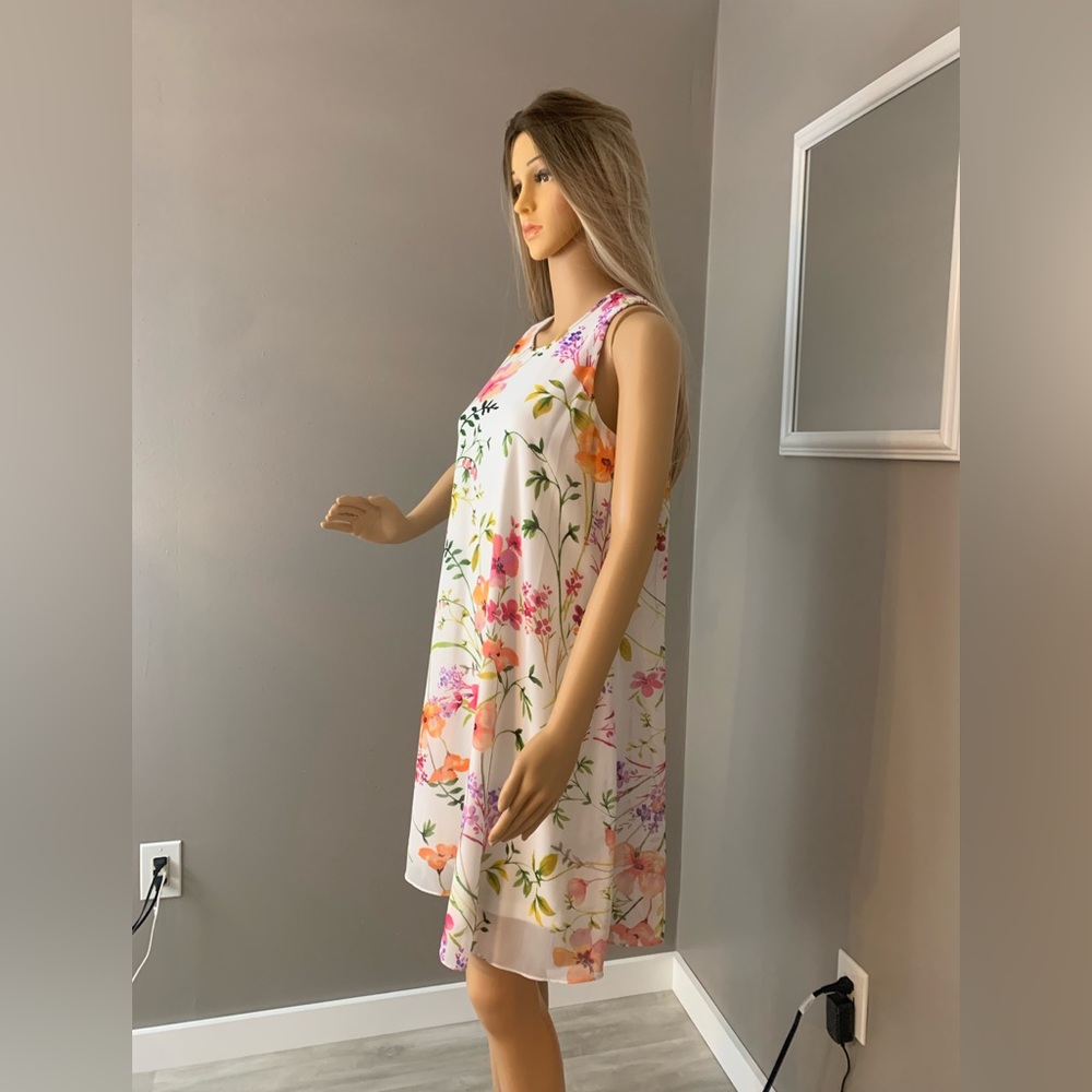 Women's Calvin Klein Dresses - Picture 3 of 6